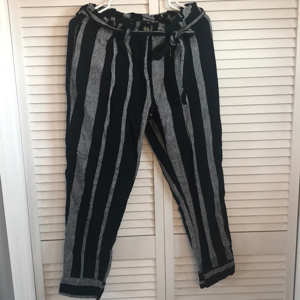 High Waisted Pin Strip Woven Pants with Belt